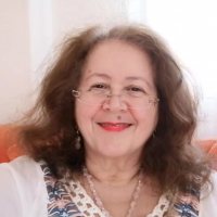 Sandra Hillawi, Author, Master EmoTrance Trainer
